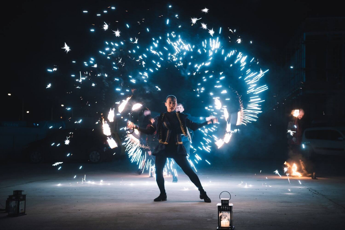 Fire show в Краснодаре - организация фаер шоу на свадьбу